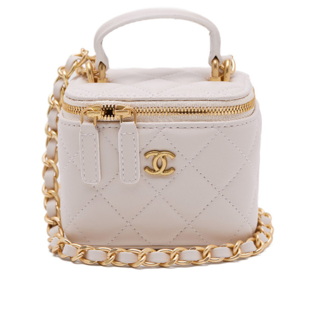 Сумка Chanel Classic Beige Lambskin Pearl Crush Mini Vanity Case B77890 F56495 FH650