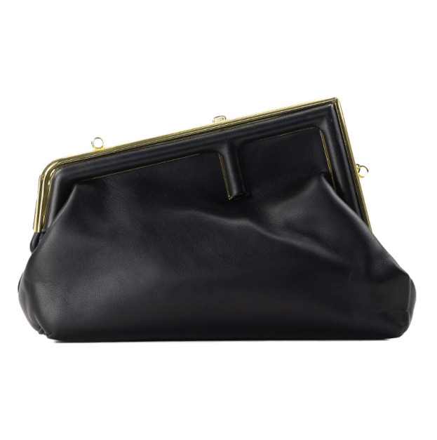 Сумка First Midi Black 8BP137ABVEF0KUR