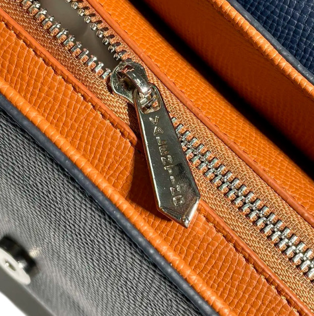 Сумка Bag Blue Brown 4W0B0Z99ZFK-A1B