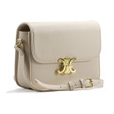 Сумка Chain Shoulder Bag Claude In Shiny Calfskin Cream 115203BF610NO