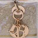 Сумка Medium Lady D-Lite Bag Toile de Jouy Embroidery M0565ORHZ-C700