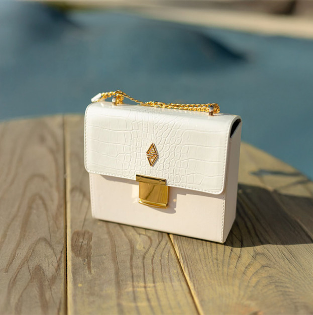 Aron Noble White Bag