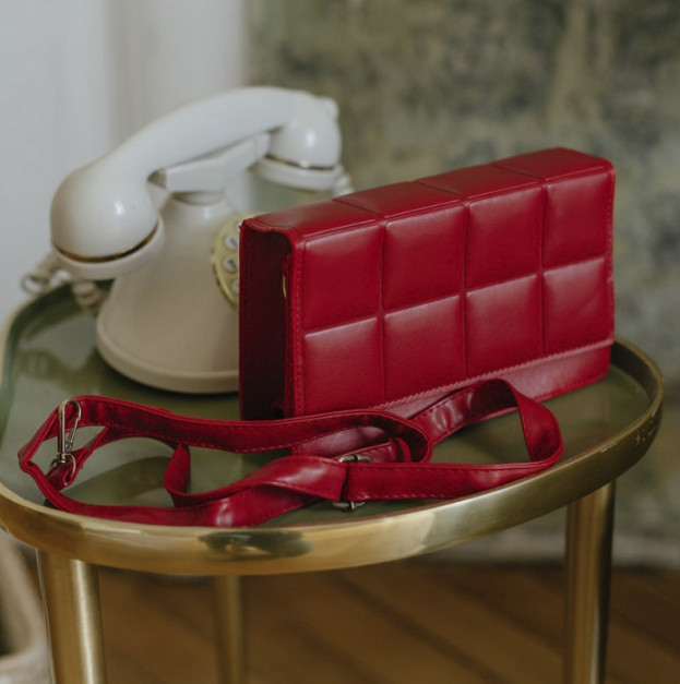 Padded Cassette Bag Red